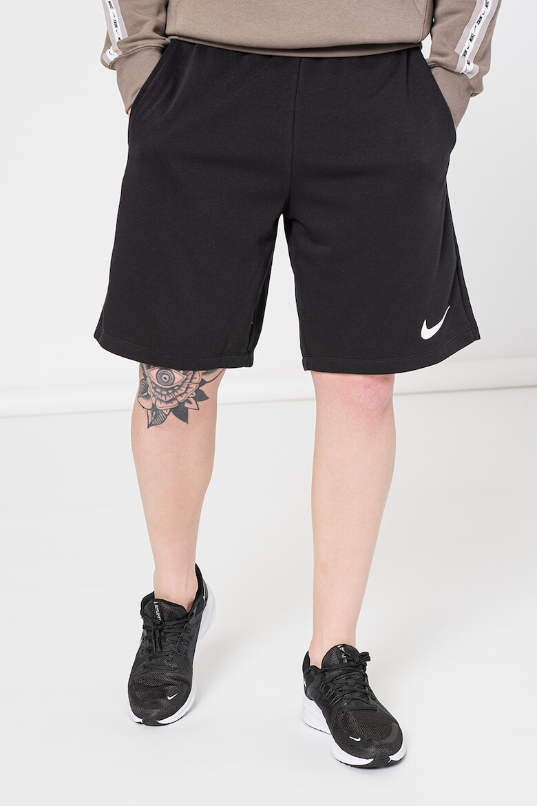 

Тренировочные шорты с Dri-Fit Nike, черный