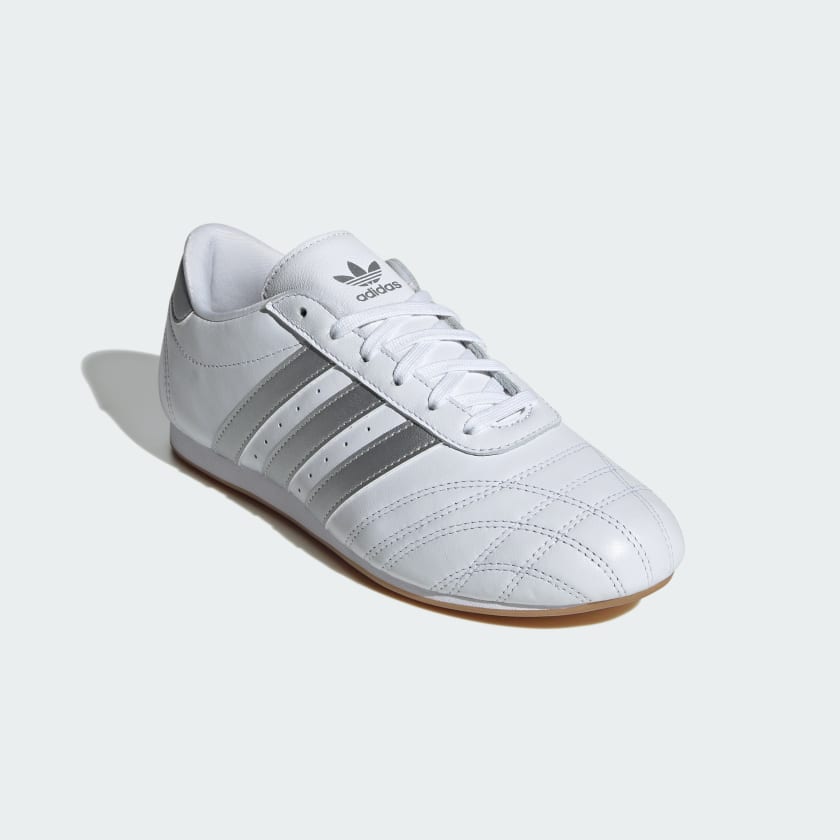 Женские кроссовки Adidas Adidas Taekwondo на шнурках, белый/металлик — фото 4