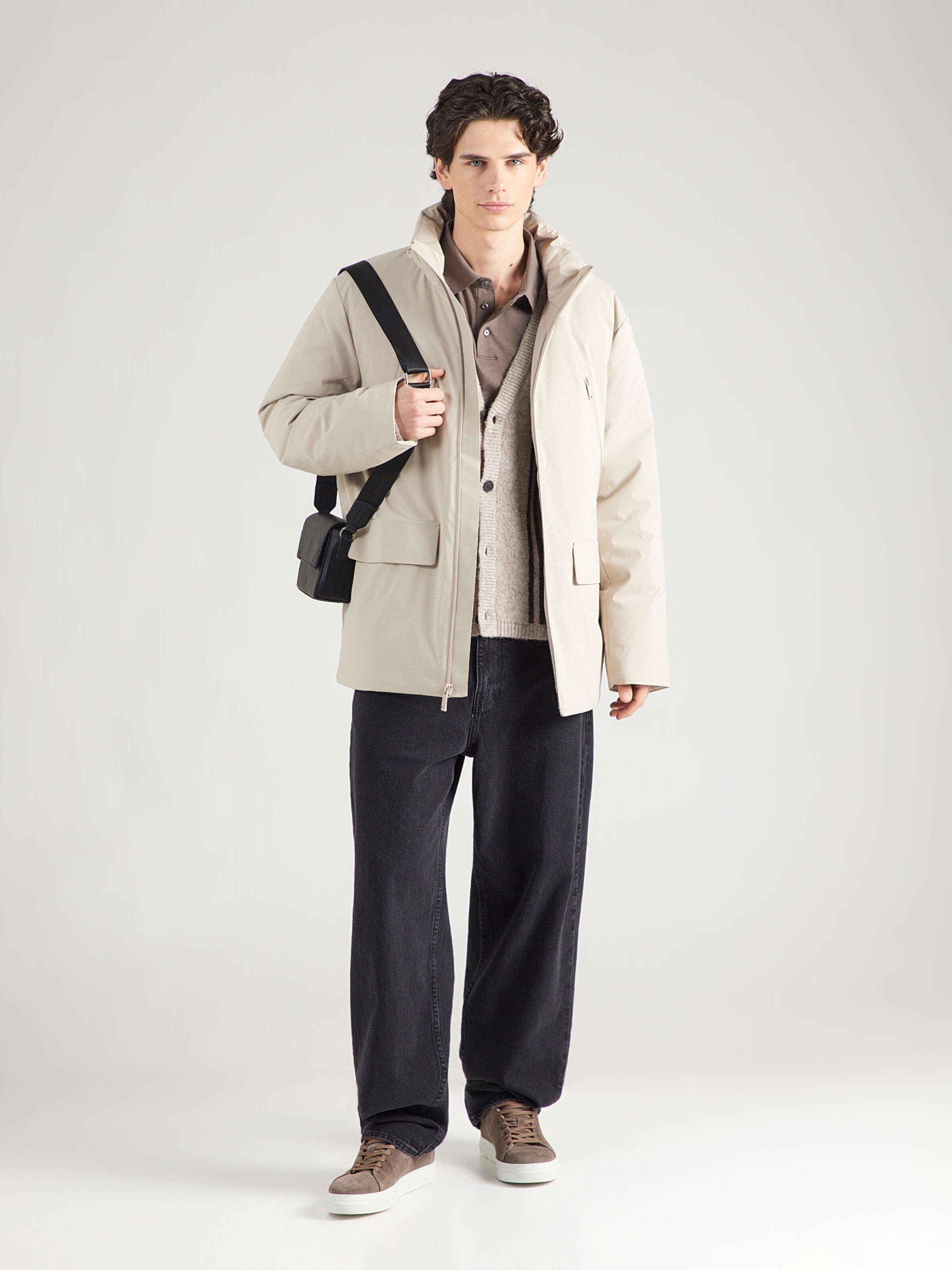 Calvin Klein Куртка Performance в цвете Light Beige — фото 4