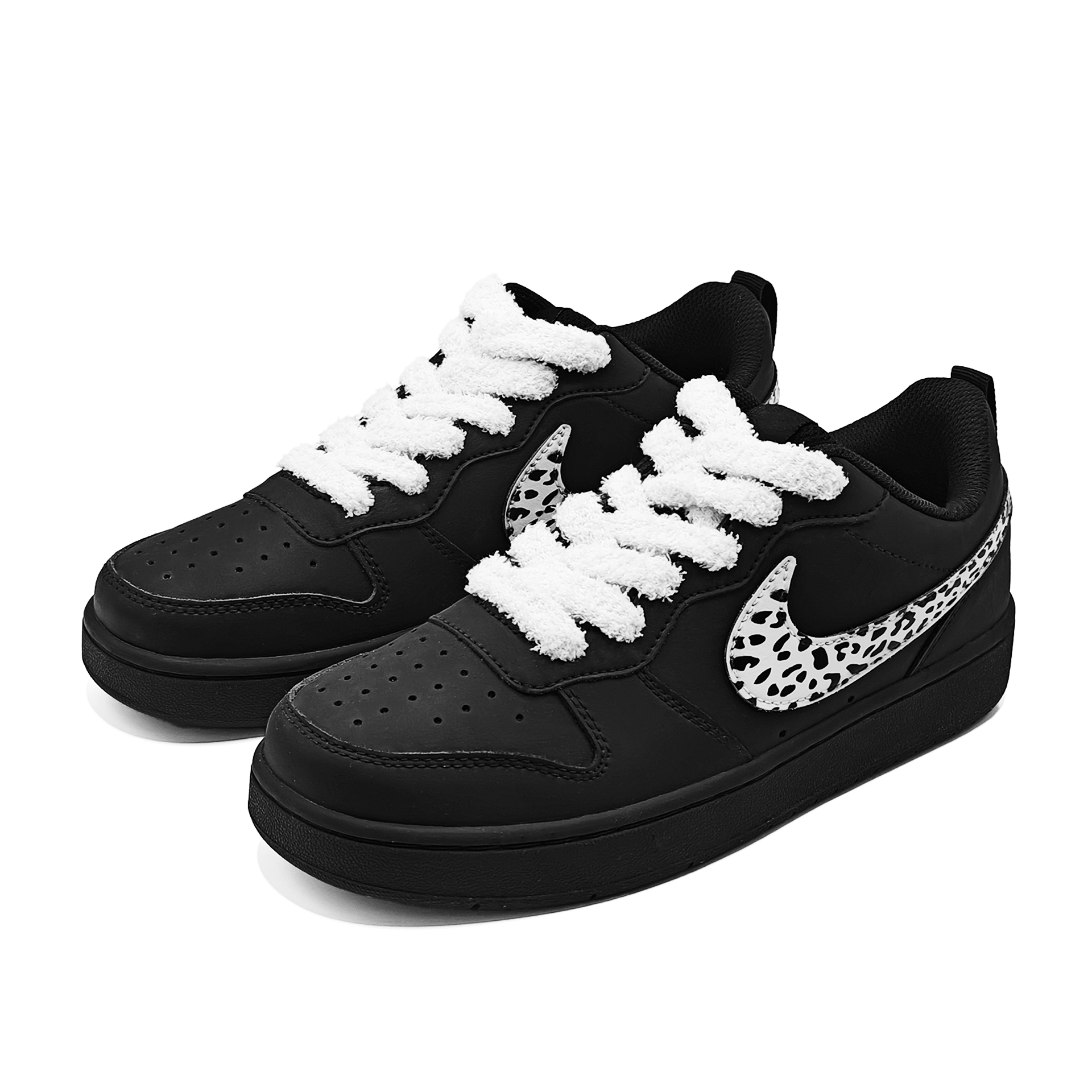Court Borough Wild Slip Resistant Low top Детские скейтборд кроссовки Подростковые Nike, черный/белый — фото 4