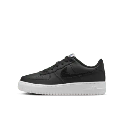 

Кроссовки Nike Air Force 1 LV8, цвет Black/White/Black