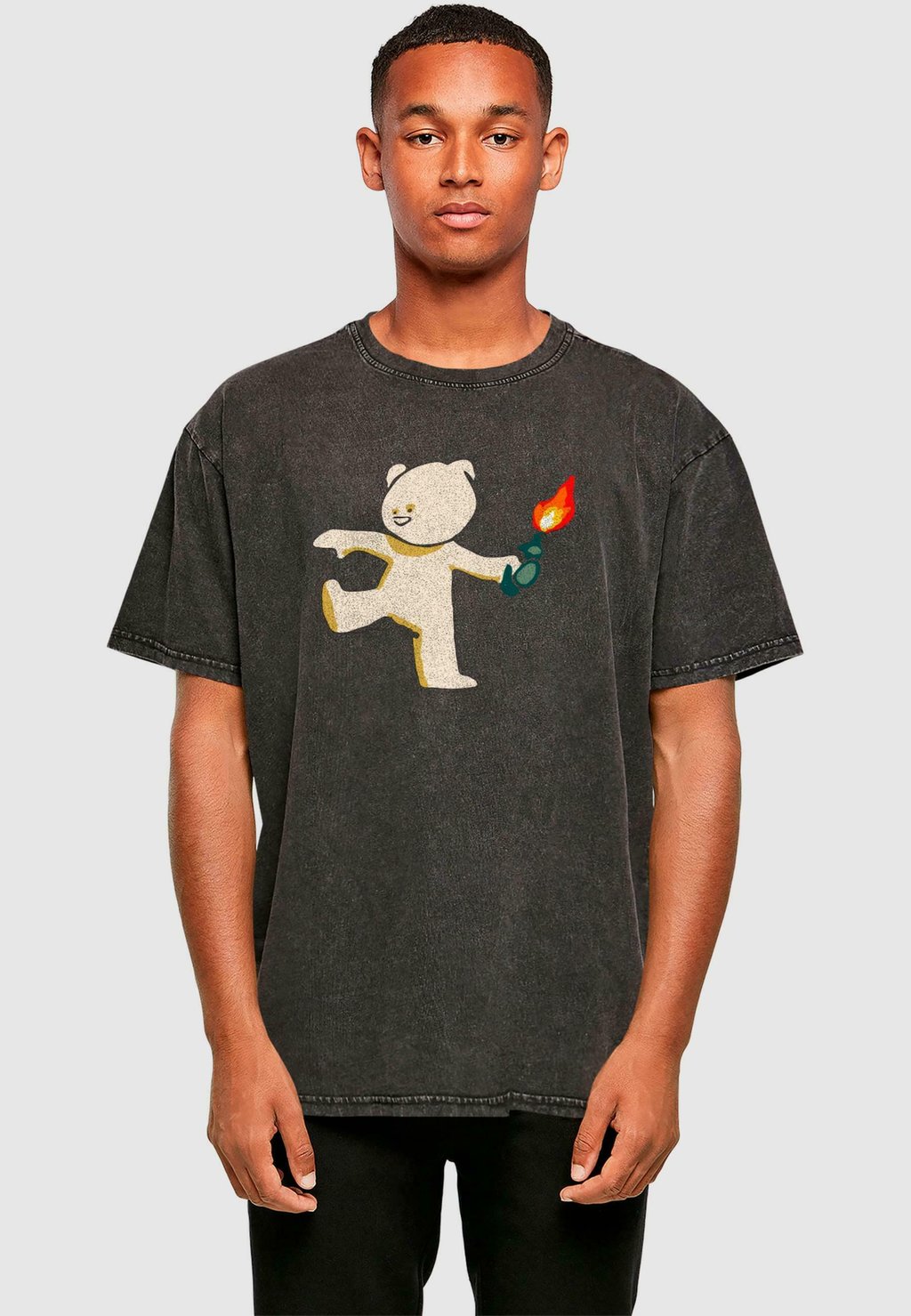 

Футболка с принтом MOLOTOV TEDDY OVERSIZE TEE Merchcode, черный