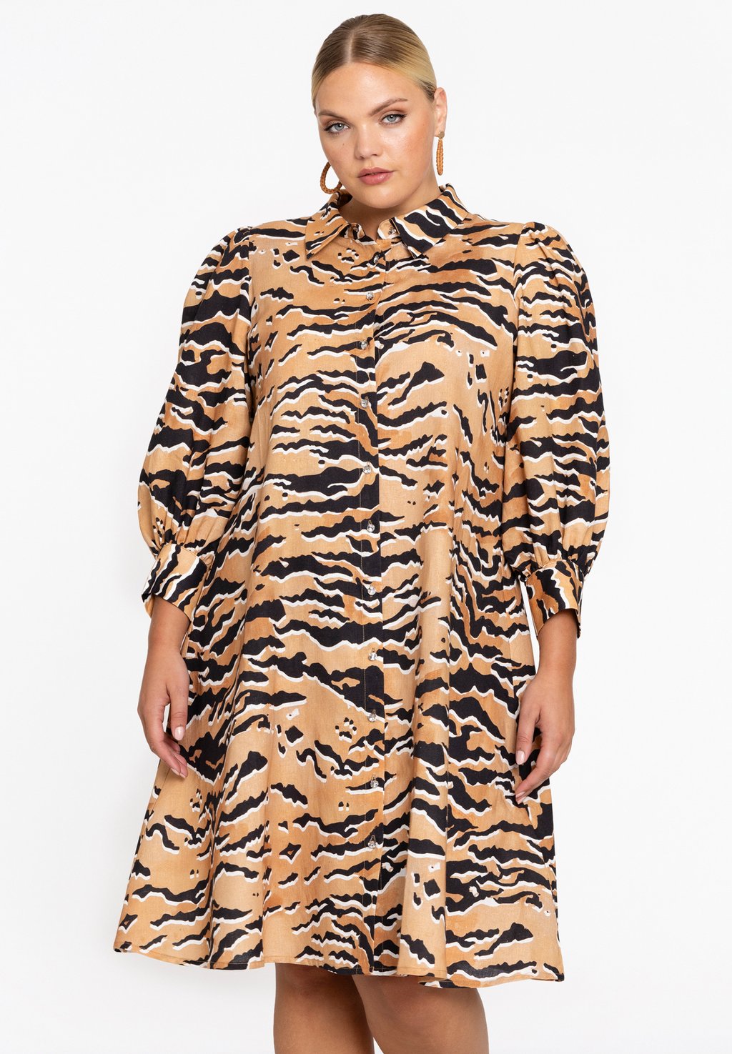 

Платье-рубашка LONG SLEEVE ANIMAL PRINT YOEK, белый