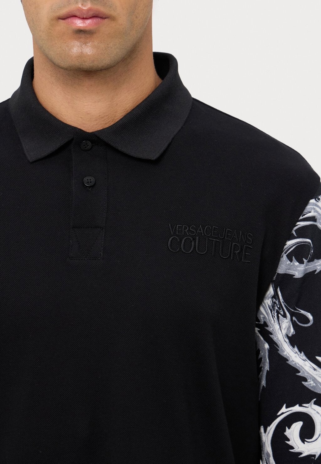 

Рубашка поло CONTRAST CHROME Versace, черный