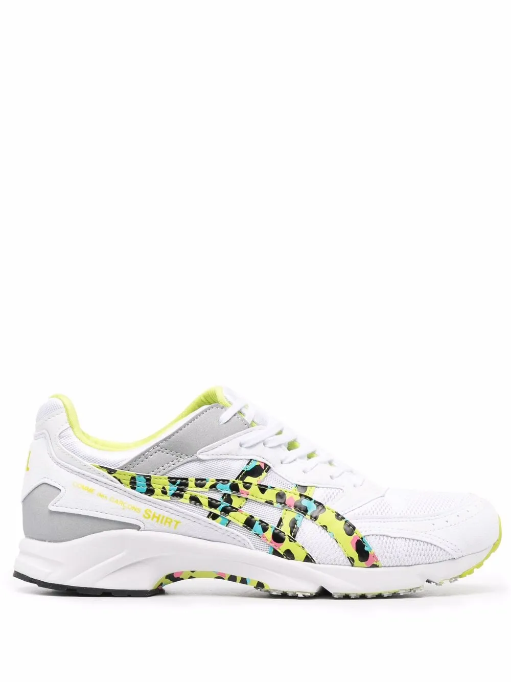 

Кроссовки с леопардовым принтом ASICS, белый