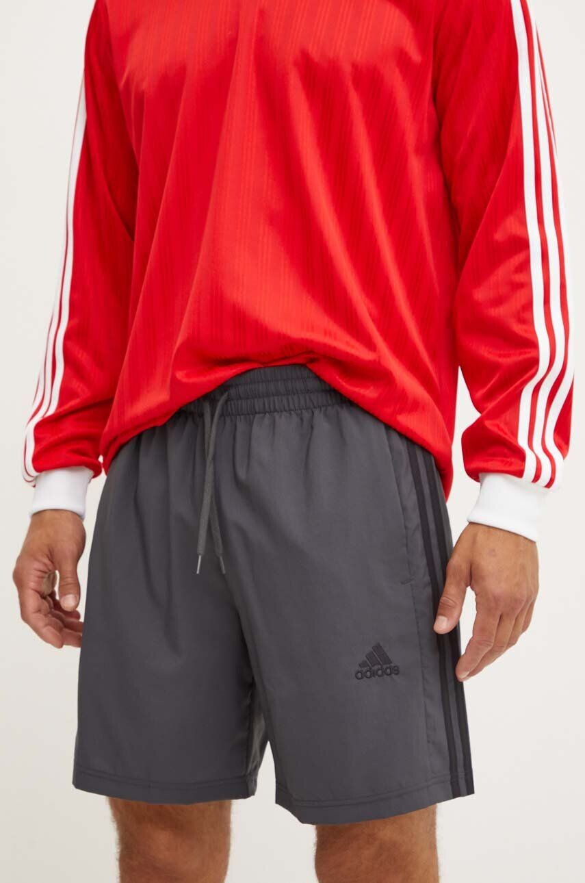 

Шорты челси Essentials adidas, серый