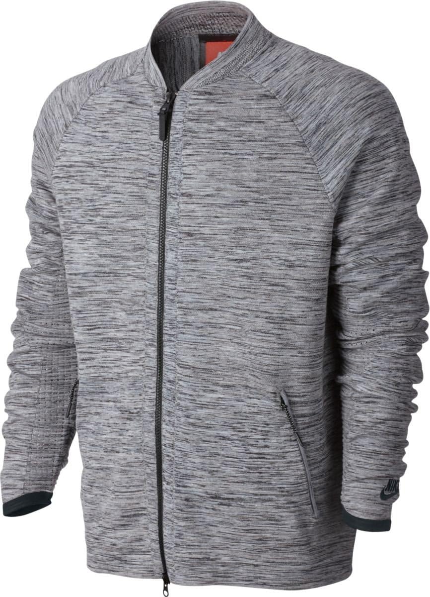 

Nike Sportswear Tech, Carbon Heather/Black/Cool Grey