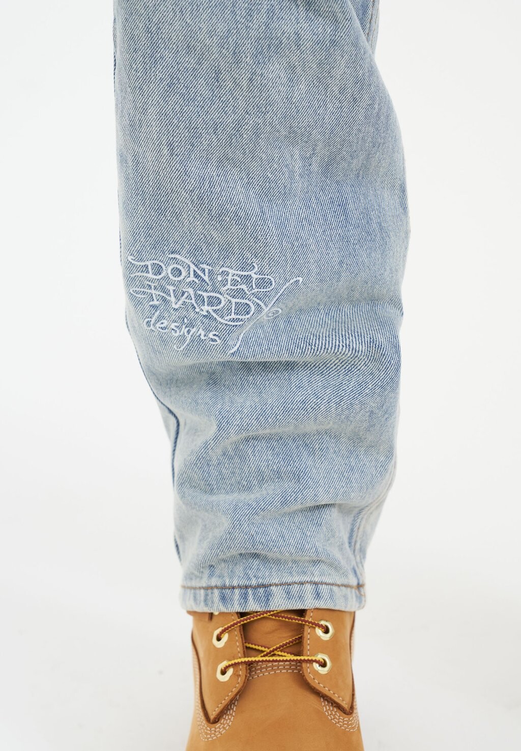 

Джинсы свободного кроя TRUE-TILL-DEATH DIAMANTE Ed Hardy, цвет Bleached Denim