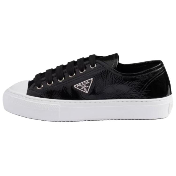 PRADA Кроссовки Naplak Low top Skateboard Women's Black
