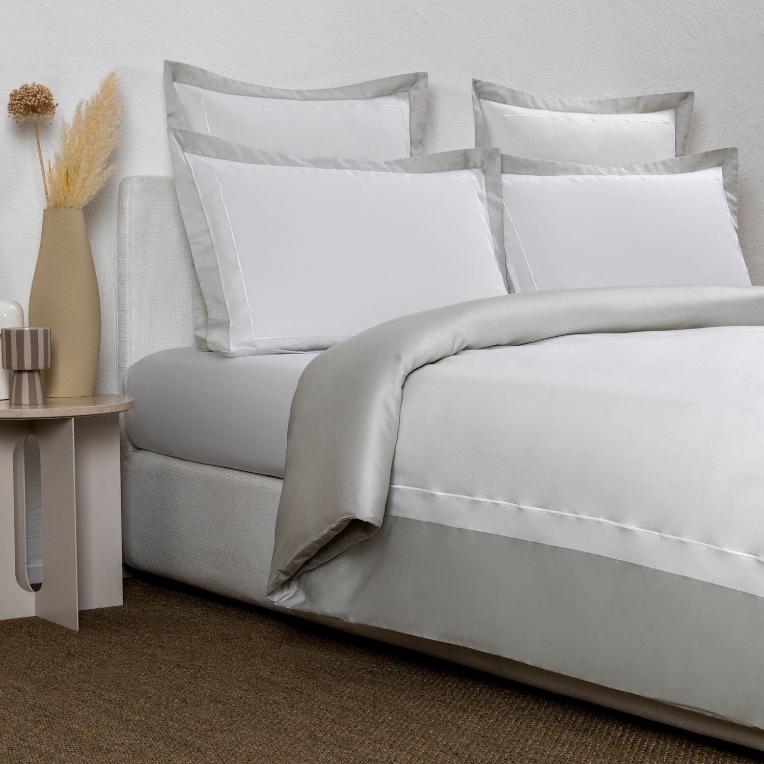 

Пододеяльник Frette Essence, цвет White / Ice