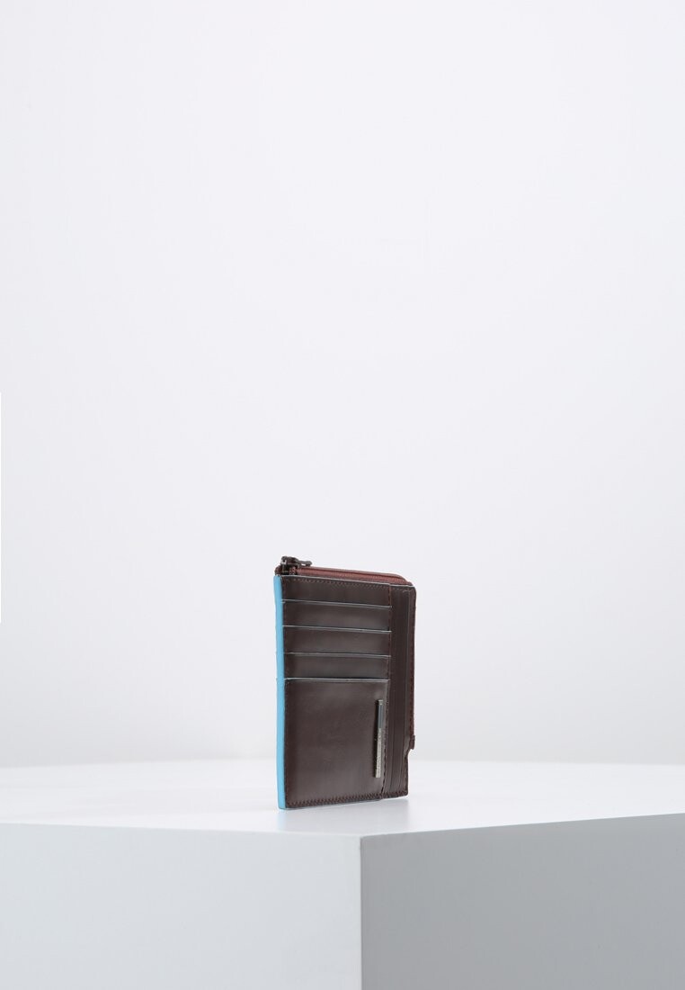 

Кошелек SQUARE ZIP WALLET Piquadro, коричневый