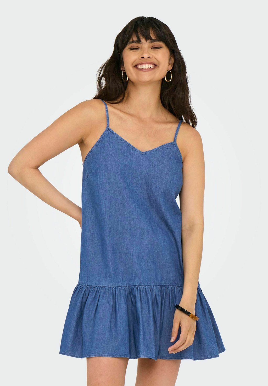 

Джинсовое платье ONLNOVA KURZES ONLY, цвет Medium Blue Denim