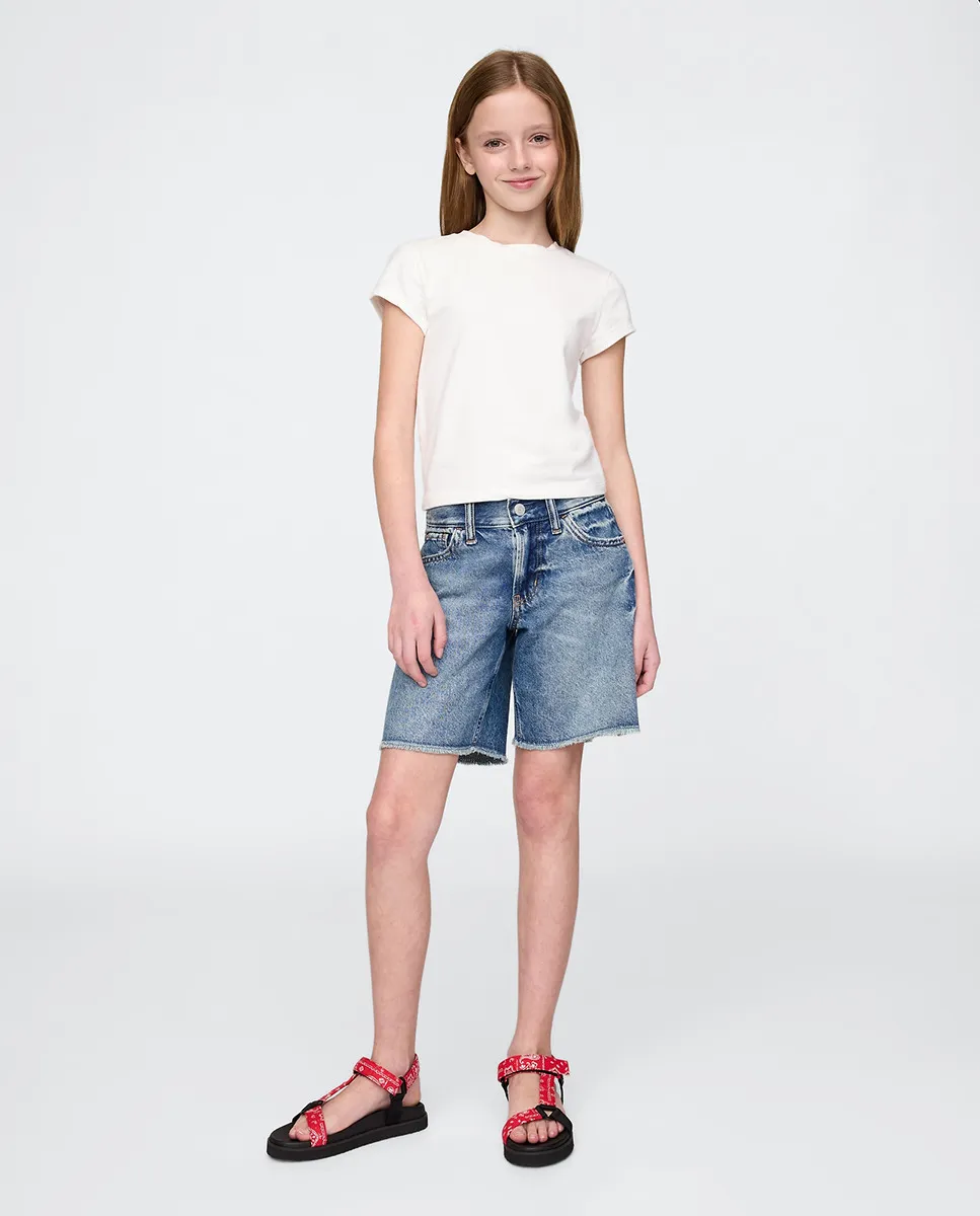 

Низкие джинсовые бермуды для девочки Gap, синий