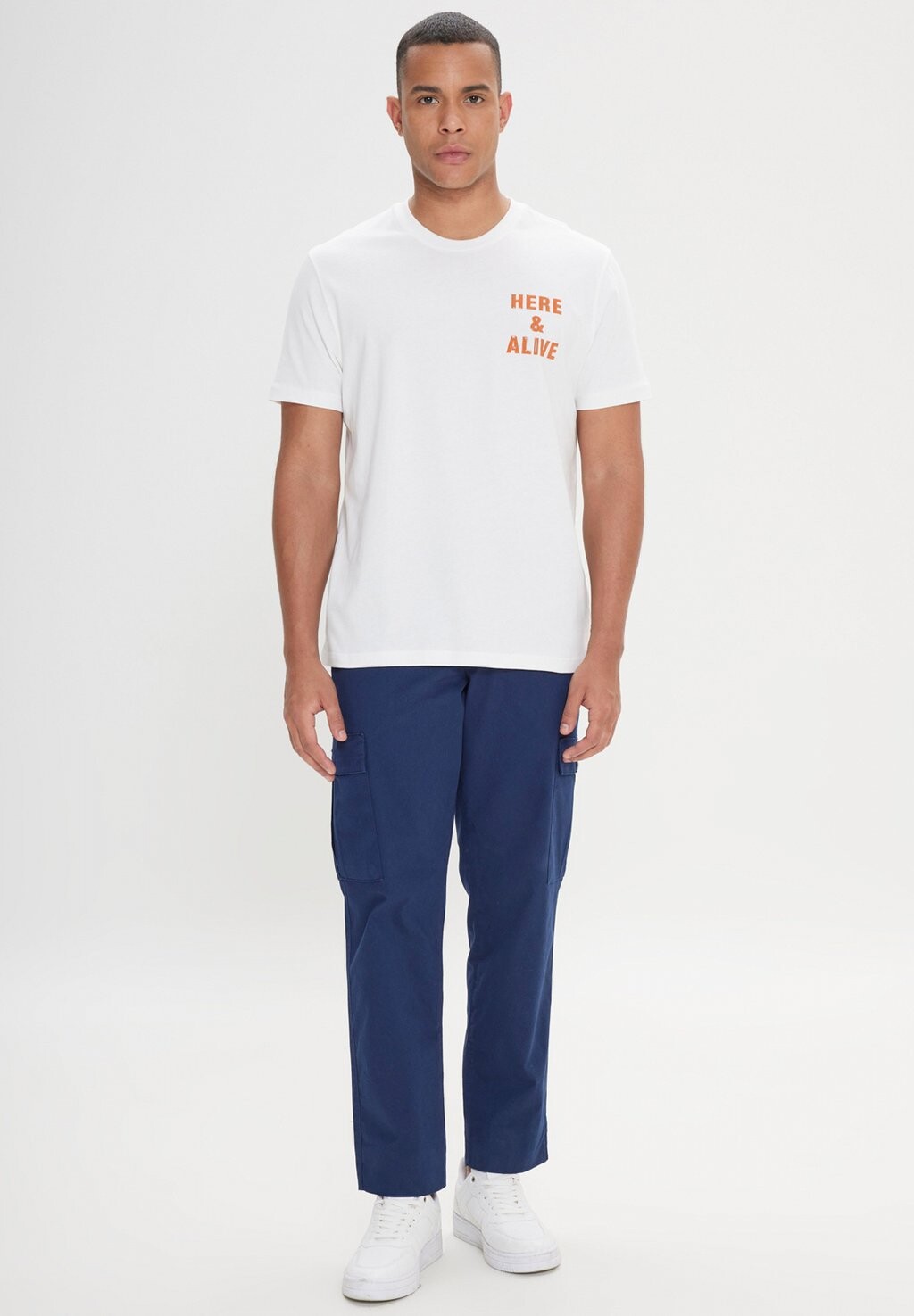 

Принт на футболке COMFORT FIT AC&CO / ALTINYILDIZ CLASSICS, кремовый