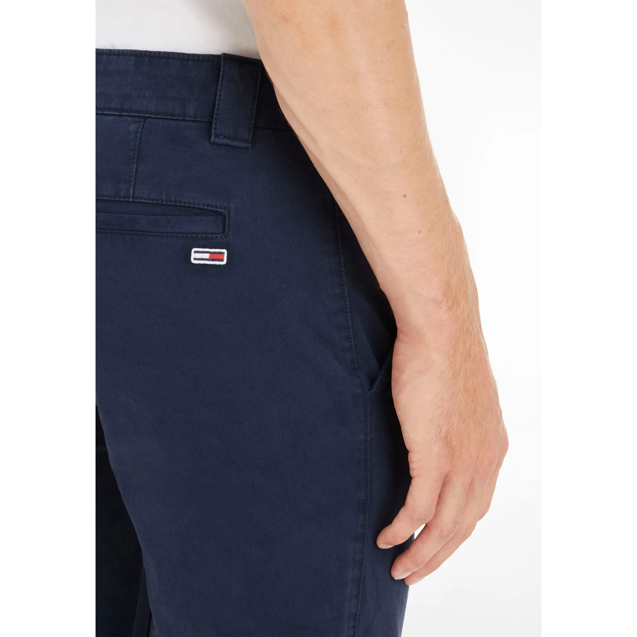 Брюки-чиносы Tommy Jeans "TJM SCANTON CHINO PANT" с фирменной этикеткой, цвет Twilight Navy — фото 3