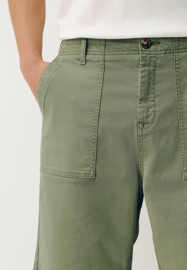 Шорты Next Regular fit garment dyed fatigue jort shorts, цвет шалфейно-зеленый — фото 3