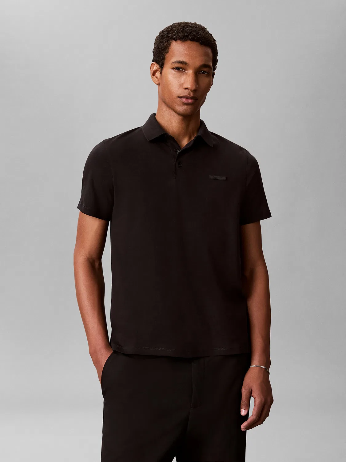 Черная рубашка Calvin Klein — фото 2