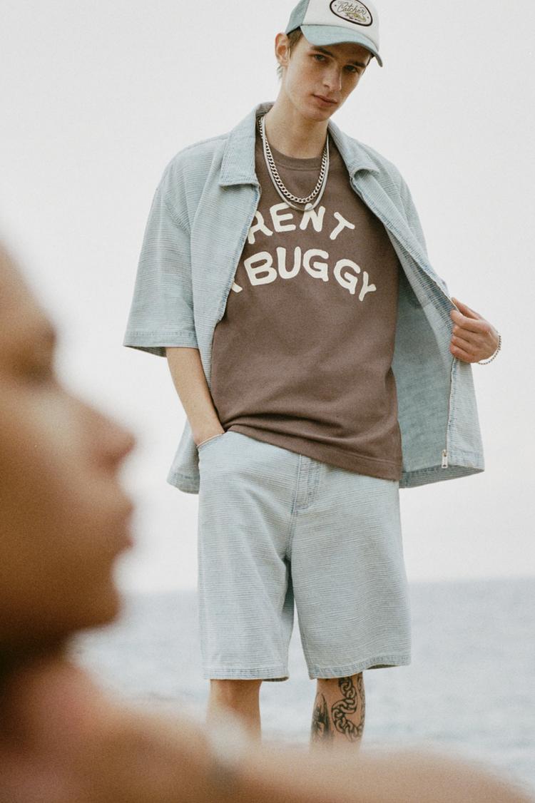 

Аренда толстовки с коротким рукавом Buggy Pull And Bear, коричневый