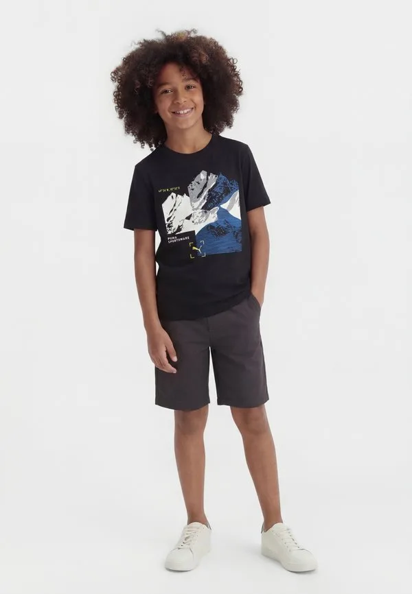 Спортивная футболка с графическим изображением гор Puma, Black