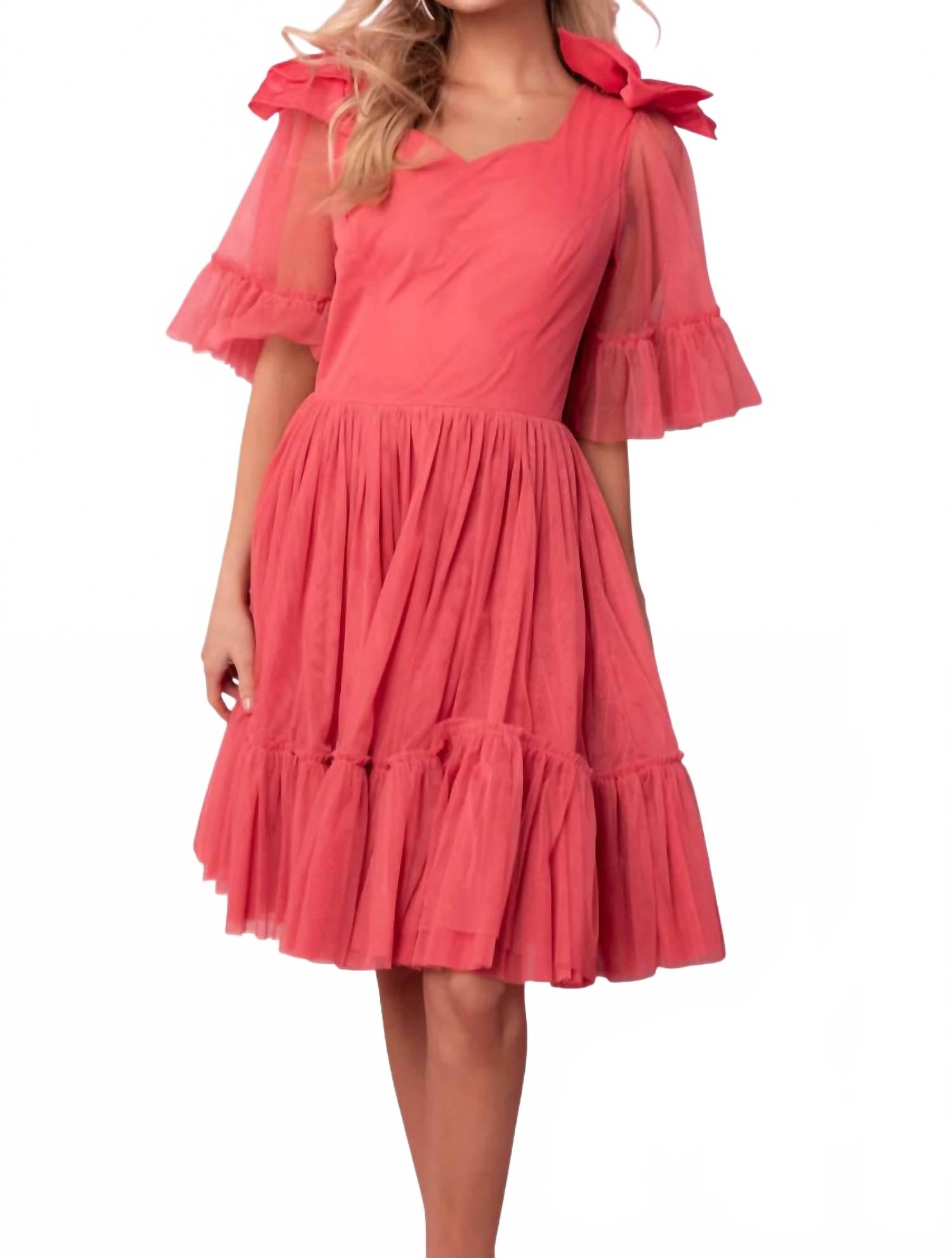 

Платье Serine в розовом цвете Ivy City Co