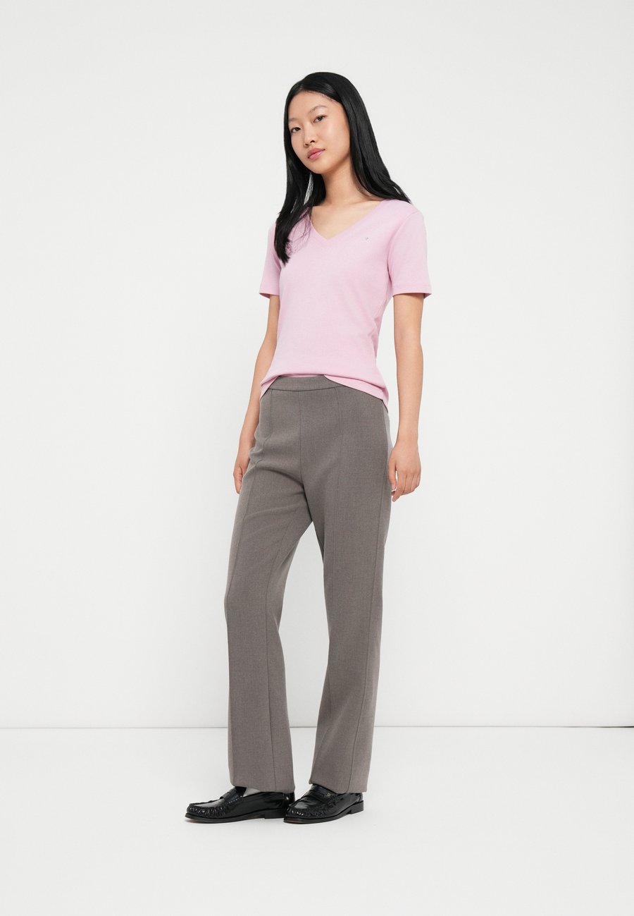 Брюки Tommy Hilfiger PUNTO KICK FLARE PANT, Heather Taupe/Camel — фото 4