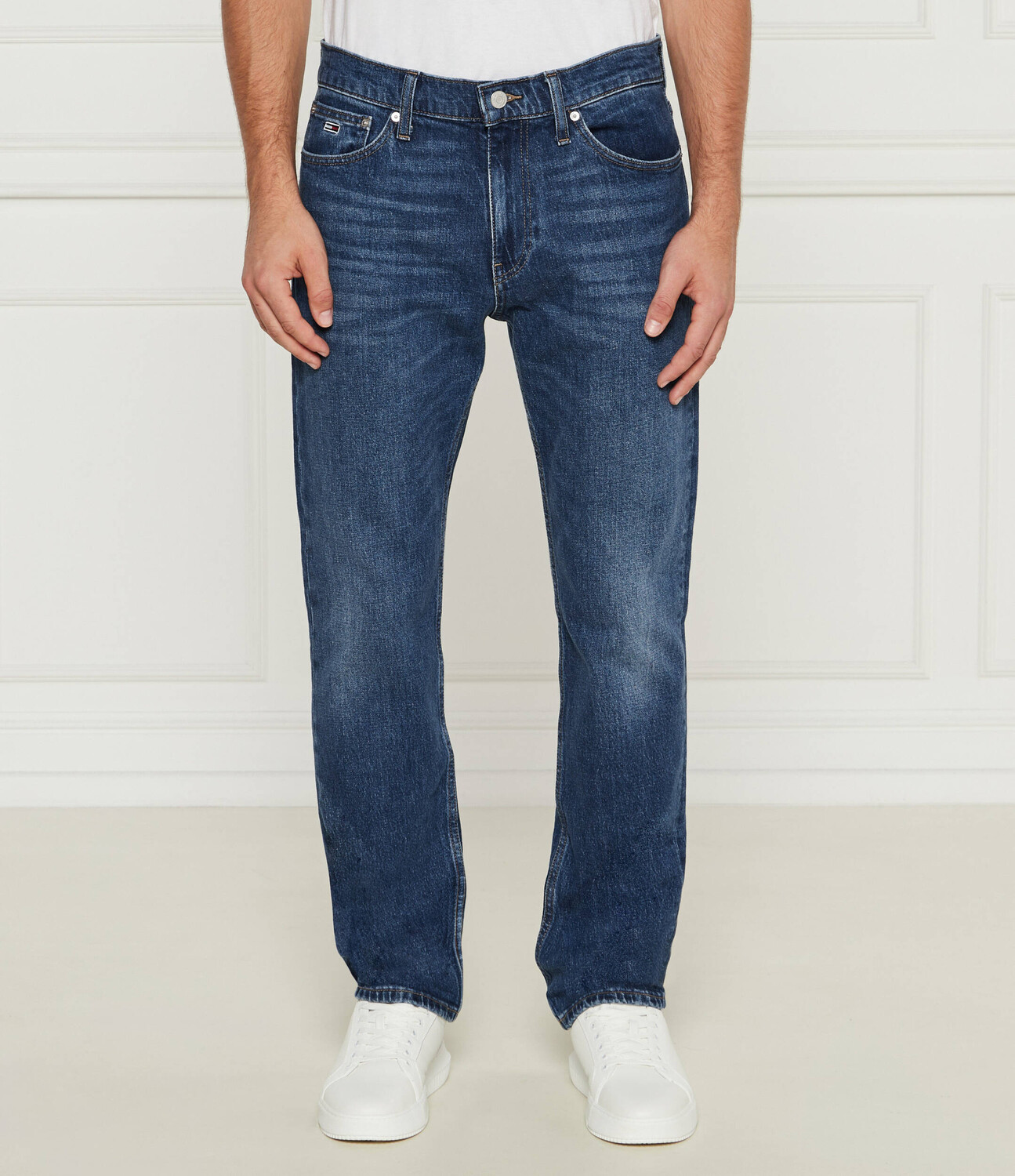

Джинсы Tommy Jeans Ryan Regular Fit, темно-синий