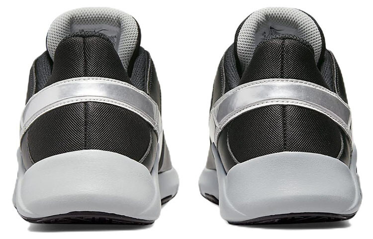 Кроссовки Legend Essential для тренировок, мужские, низкие, черные/белые Nike — фото 4