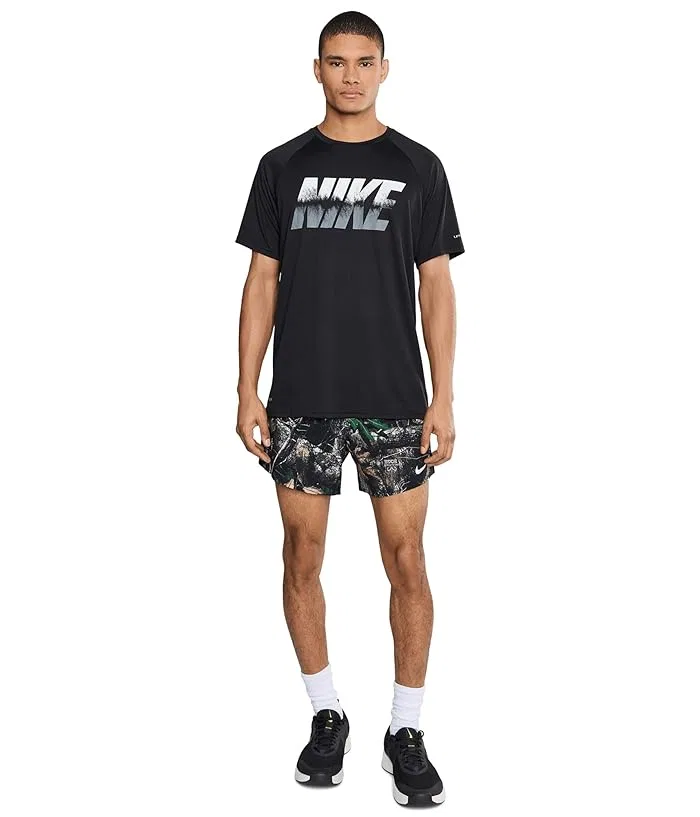 Футболка с коротким рукавом Nike Hydroguard Dip Dye Dri-FIT UV, Black — фото 2
