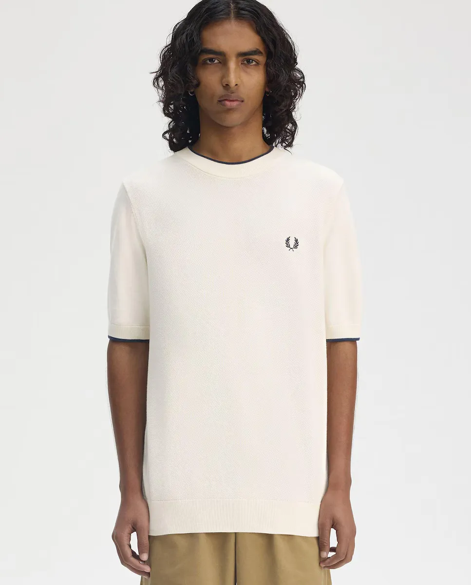 

Мужской свитер из хлопчатобумажной пряжи с короткими рукавами Fred Perry, цвет Crudo