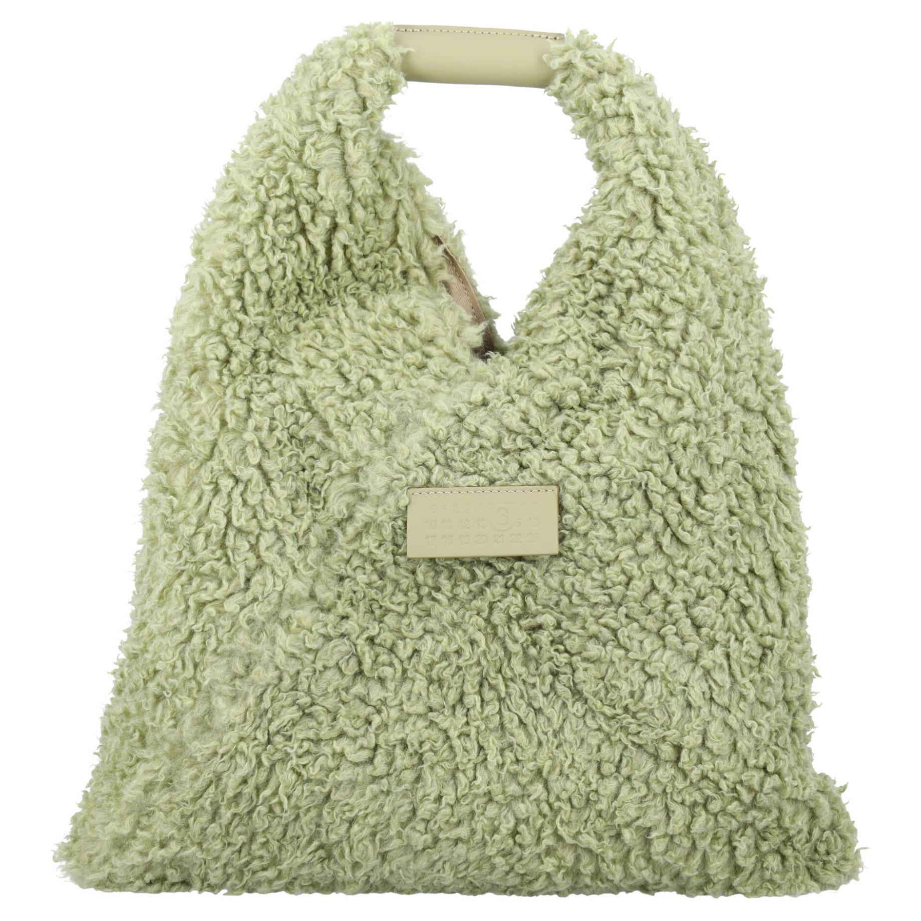 

Маленькая японская сумка с верхней ручкой MM6 Maison Margiela