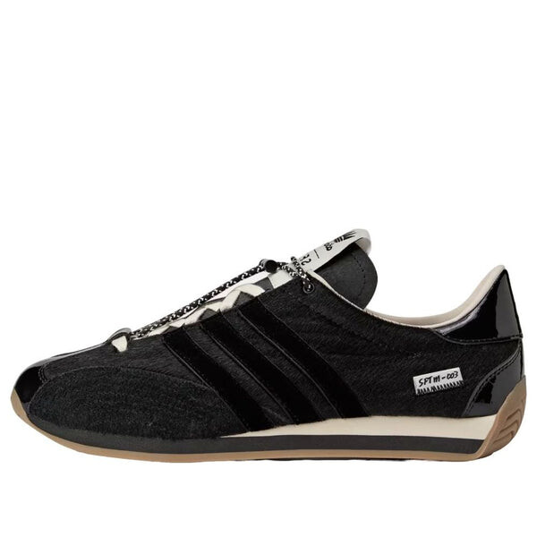 

Кроссовки country og sftm 'black cream white' Adidas, черный
