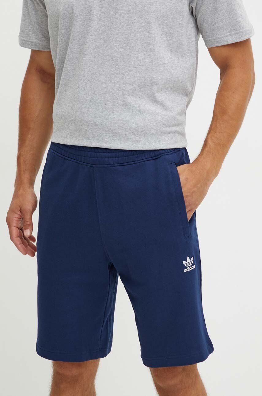 

Хлопковые шорты adidas Originals, темно-синий