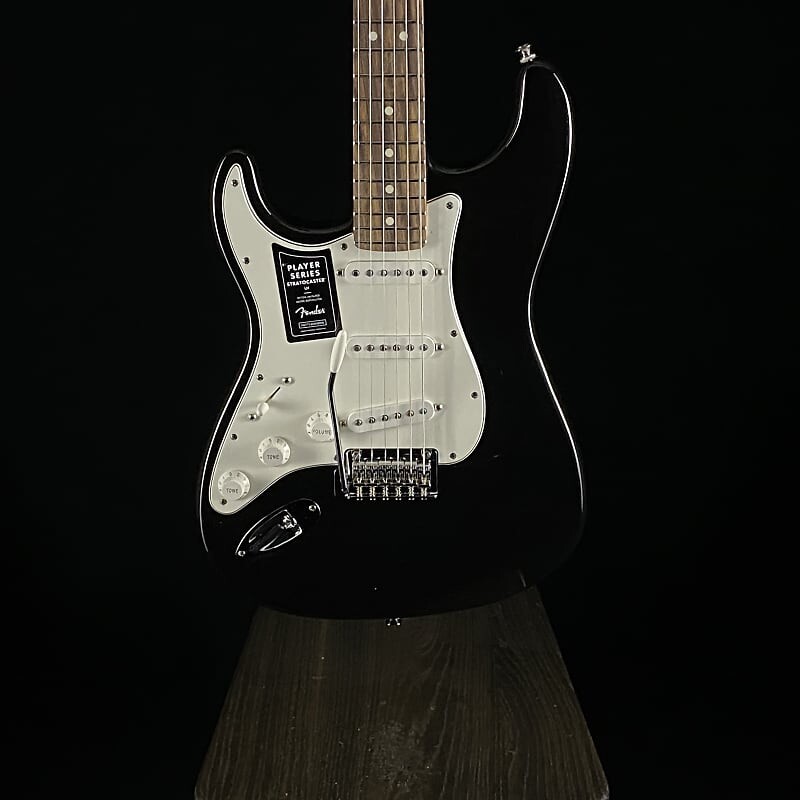 

Электрогитара Fender Player Stratocaster Lefty