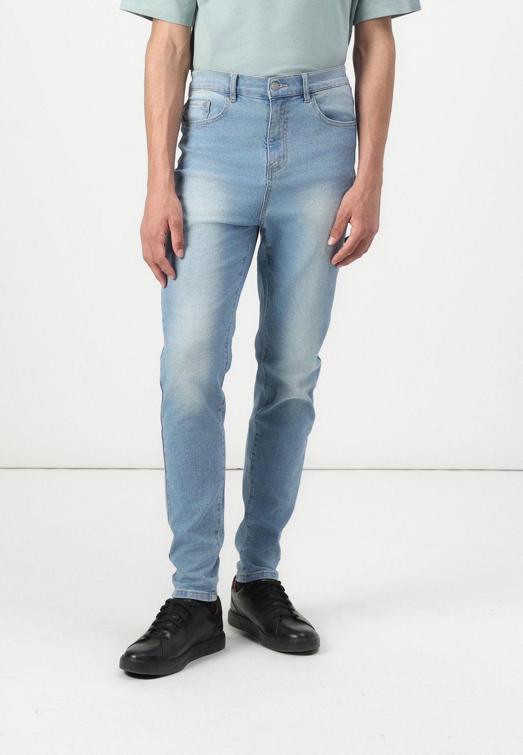 

Джинсы облегающего кроя Pier One by Zalando, цвет Light Blue Wash