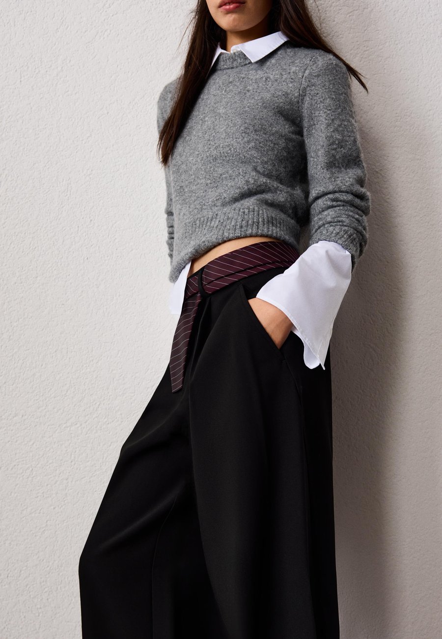 

Брюки Bershka VOLUMINOUS , Black