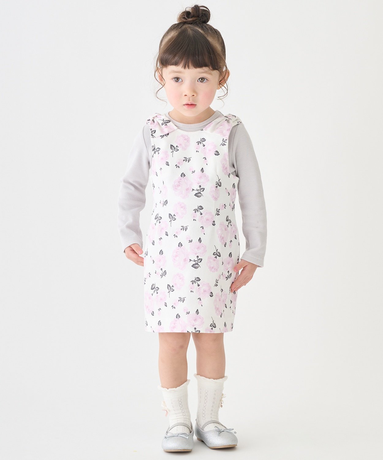 Комплект из джемпера и юбки с ленточкой на плечах Petit main, Pink