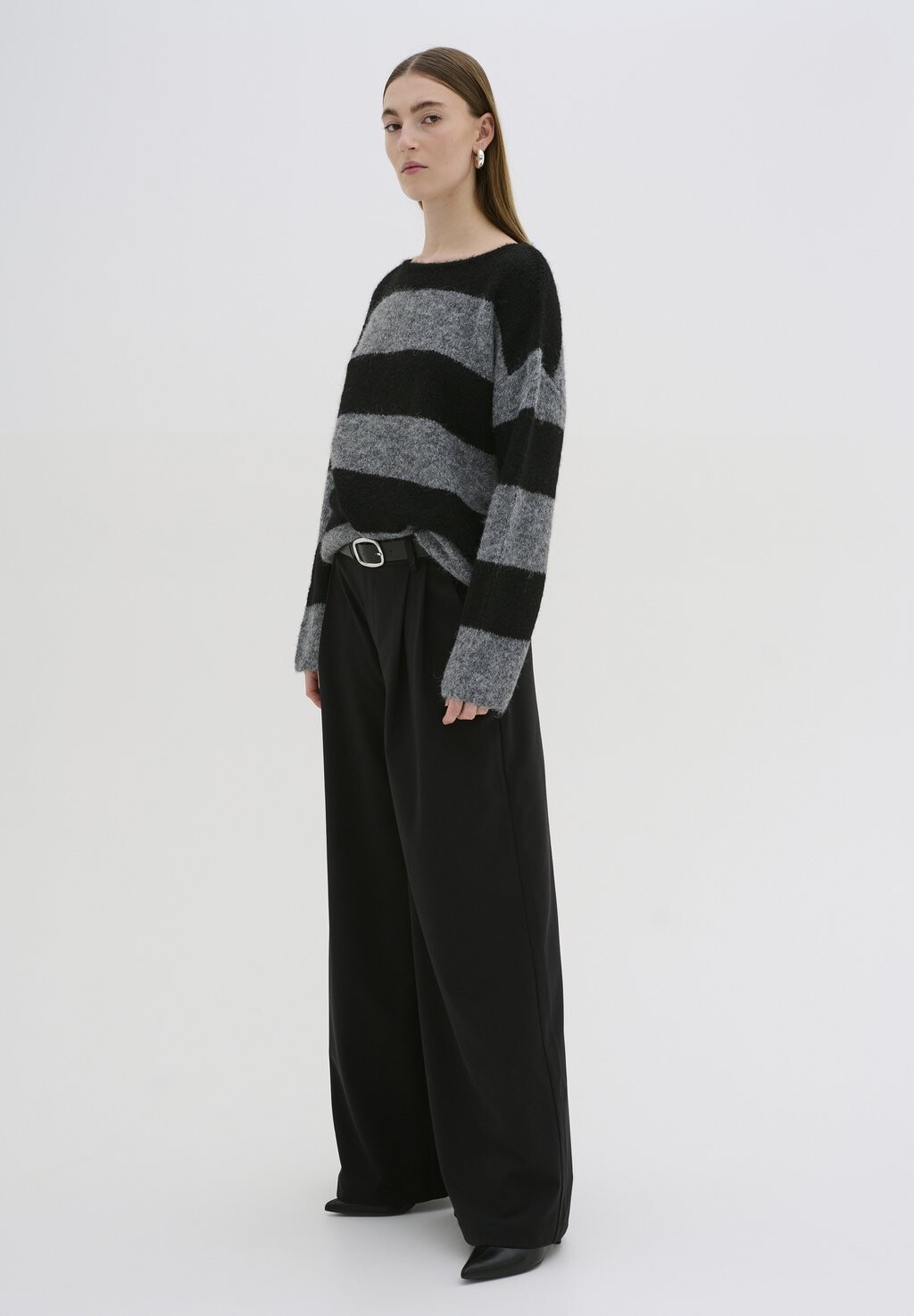 

Джемпер MEENA My Essential Wardrobe, цвет Mottled Dark Grey