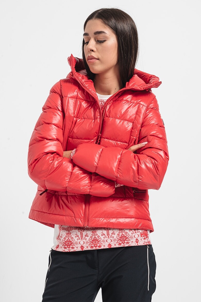 

Зимний стеганый пуховик Helly Hansen, красный