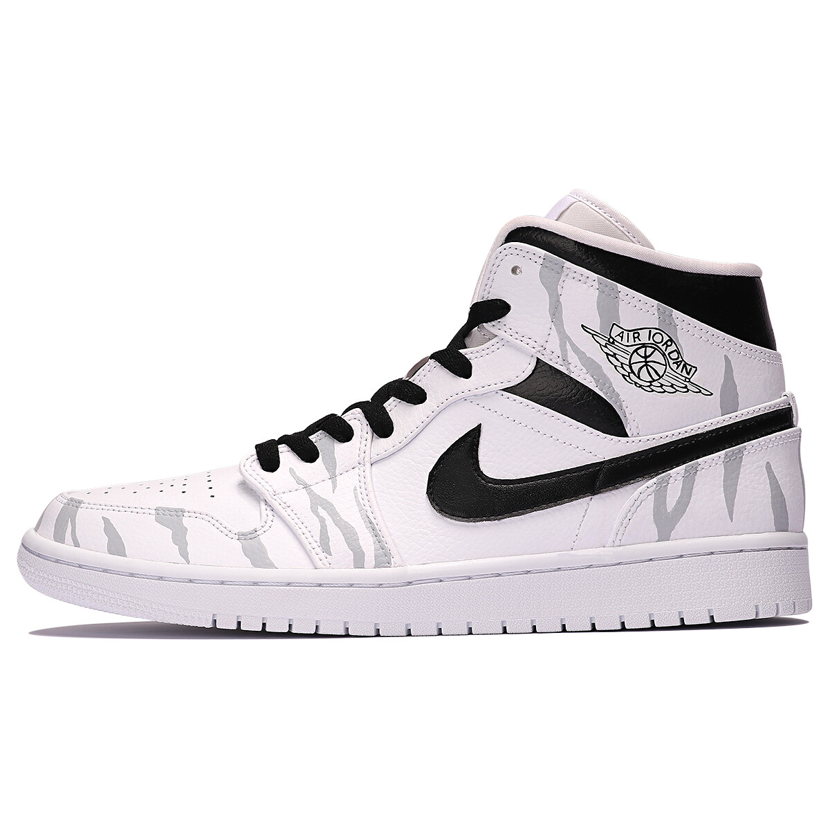 

Баскетбольные кроссовки Air 1 Vintage Men High-top Black/white/grey Jordan