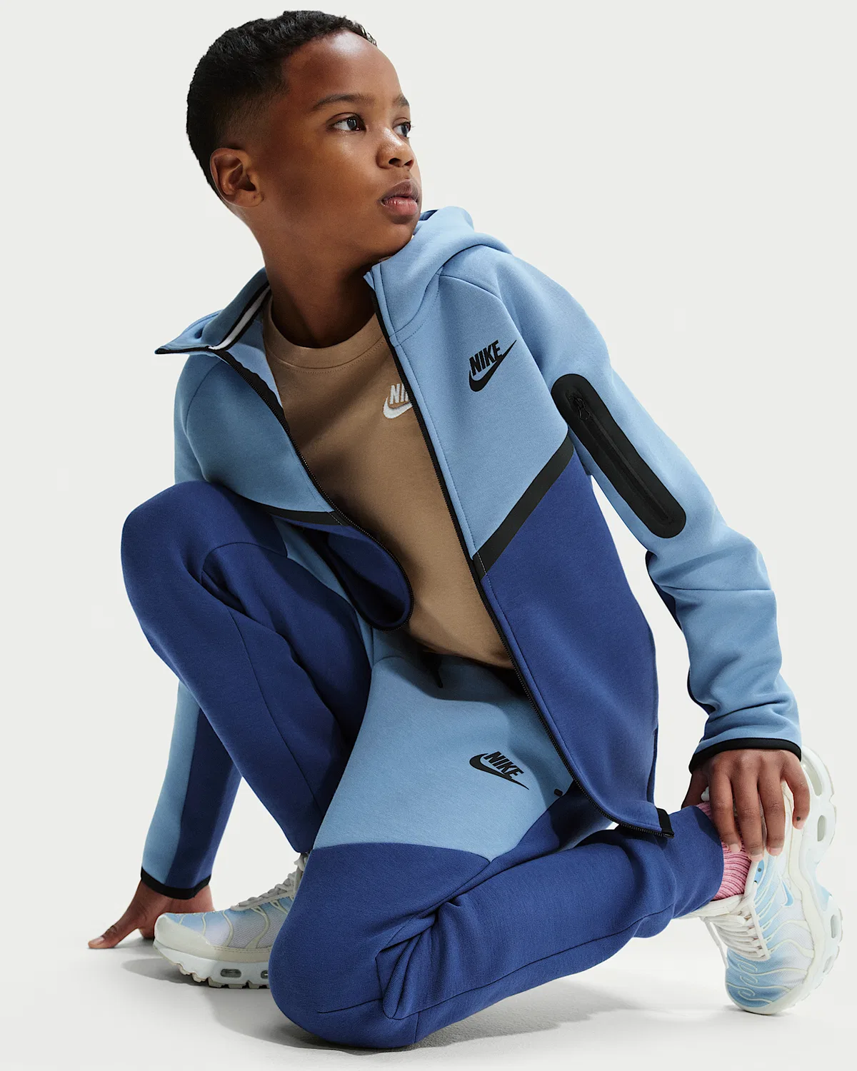 Джоггеры Nike Sportswear Tech Fleece для старших детей, Mystic Navy/Work Blue/Black/Black — фото 4