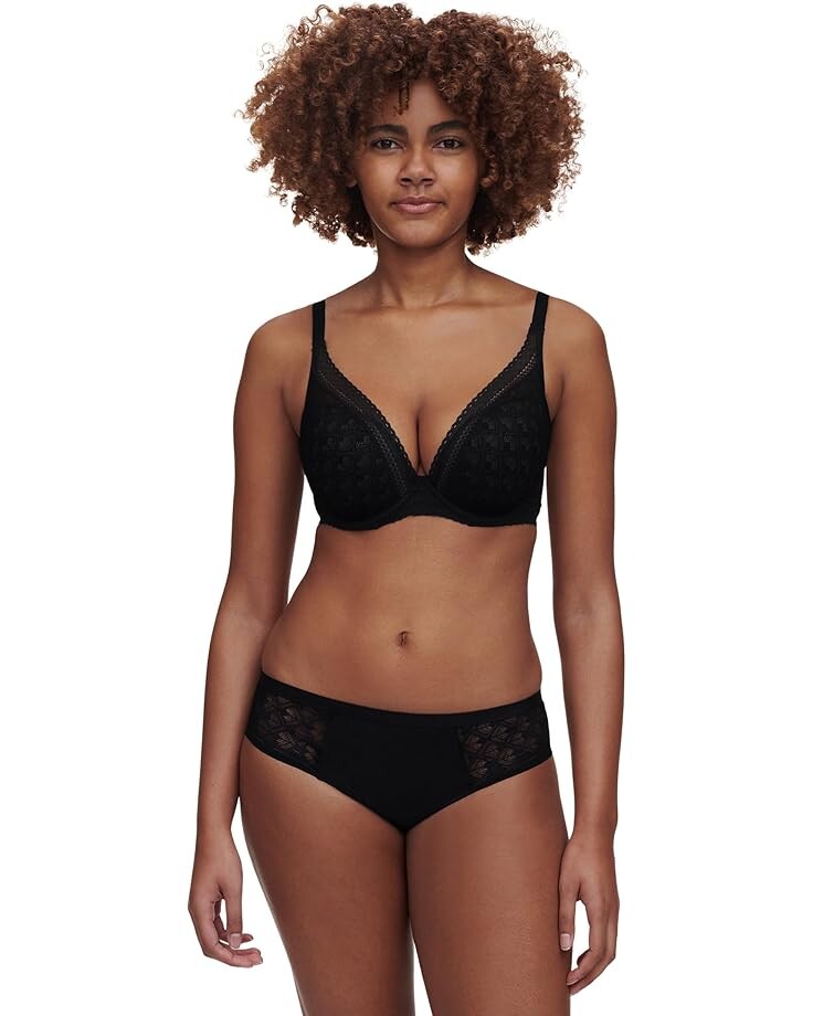 

Бюстгальтер Chantelle Ace Plunge T-Shirt Bra, черный