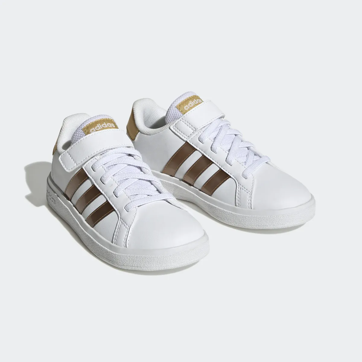 

Спортивные кроссовки adidas "GRAND COURT SUSAINABLE LIFESTYLE COURT ELASTIC LACE AND TOP STRAP" Adidas Sportswear, белый