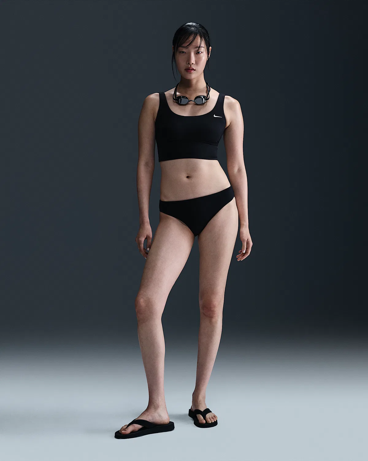 Женские плавки-бикини Nike Swim Effortless Essential, Black