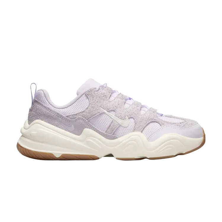 Кроссовки Nike Wmns Tech Hera, фиолетовый