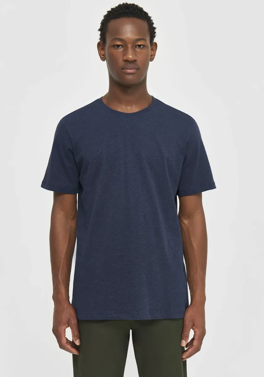 

Футболка KnowledgeCotton Apparel "Basic Shirt", прямого кроя, синий