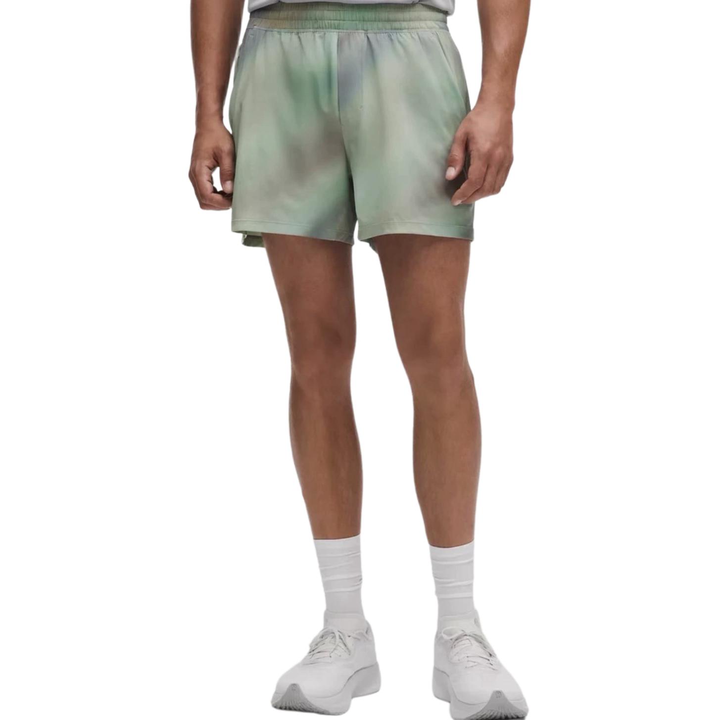 

Повседневные шорты Pace Breaker 5' мужские Lululemon, Color Flow Green Mixed Color/Cdgm