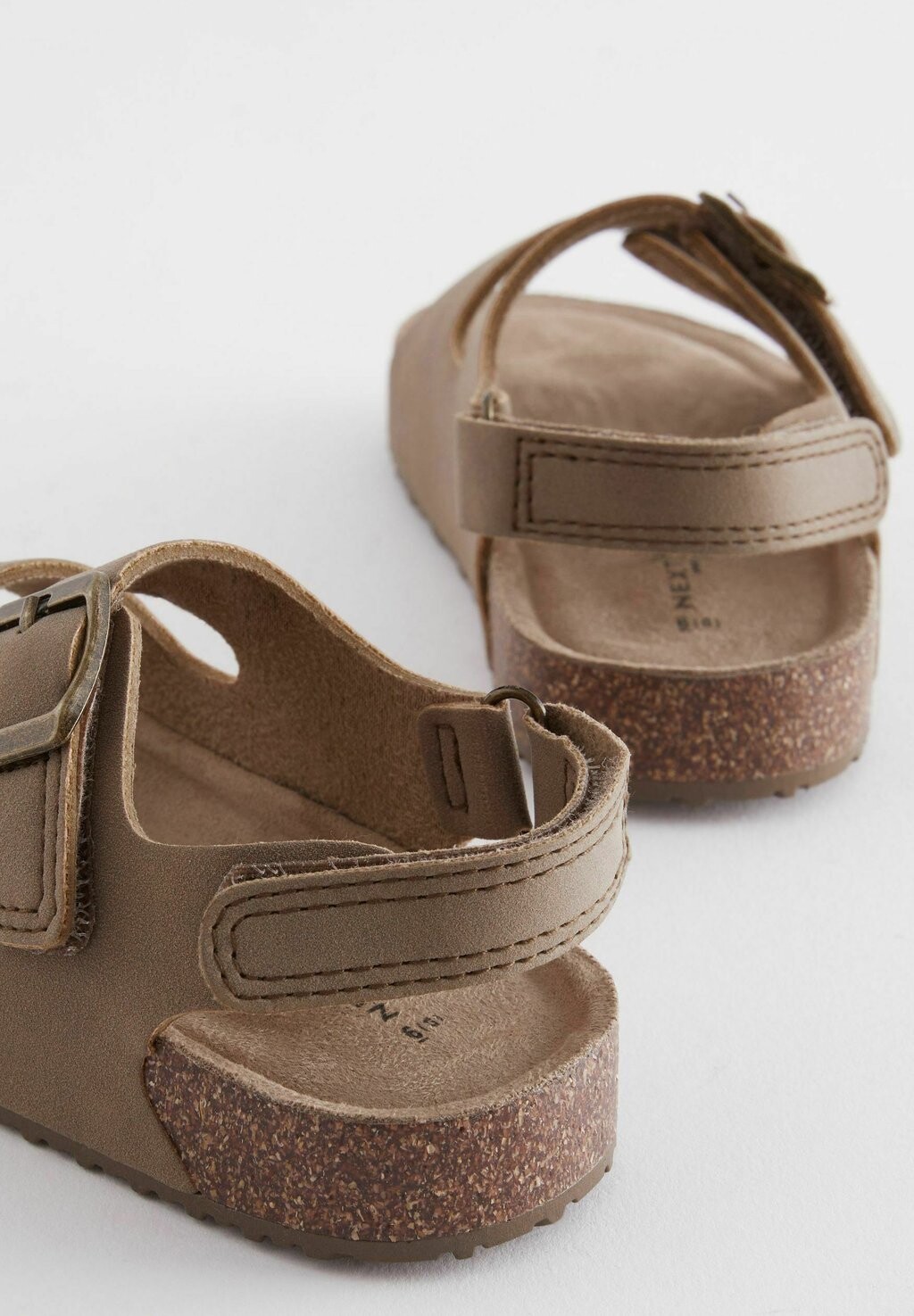 Туфли First Step CUSHIONED FOOTBED DOUBLE BUCKLE TOUCH Next, цвет stone beige — фото 4