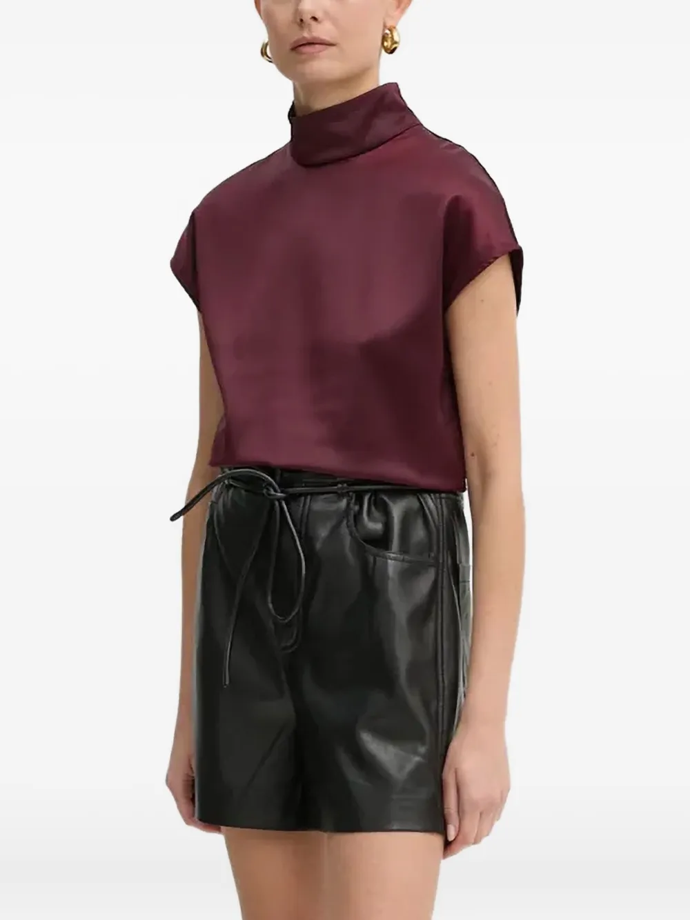 

Топ с высоким воротником AERON, красный