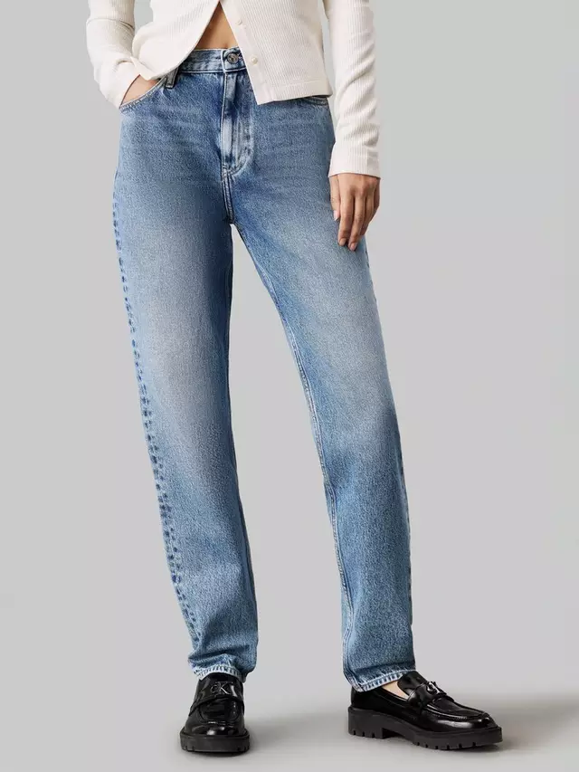 

Джинсы Calvin Klein Jeans Mom Tapered, цвет washed blue