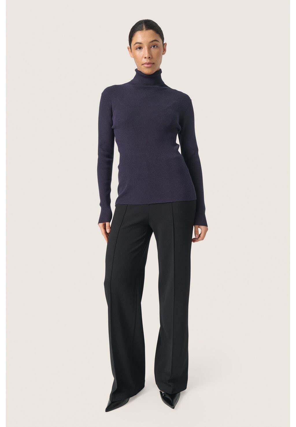 

Джемпер ROLLNECK Soaked in Luxury, темно-синий